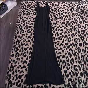 Elegant Black Maxi Dress